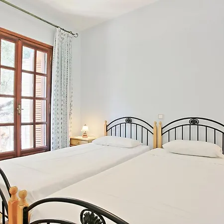 Alexandros Βίλα Κατάβολος