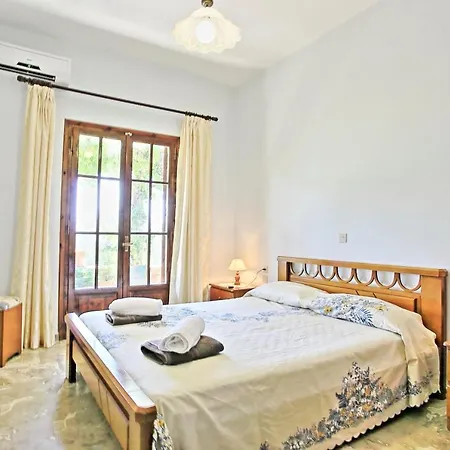 Alexandros Villa Katávolos